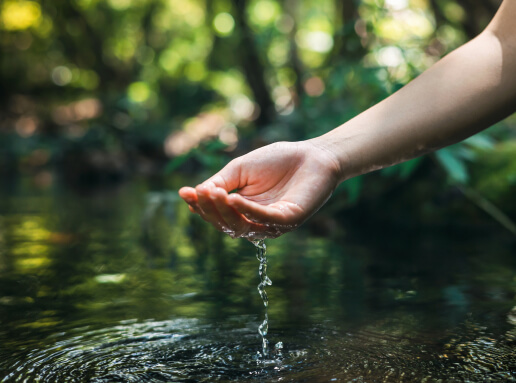 hand water